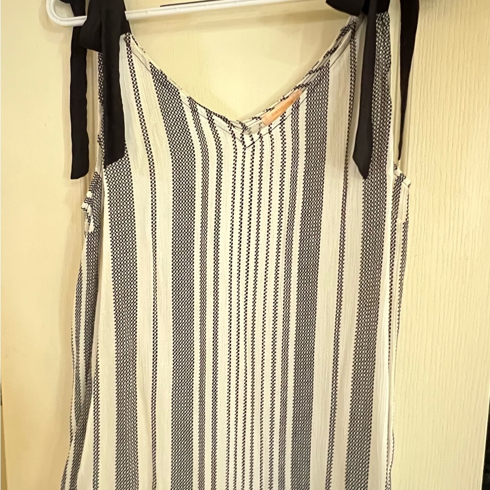 Striped Black and White Women's Top